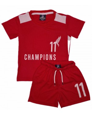 חליפת כדורגל קיץ לבנים בזאר שטראוס